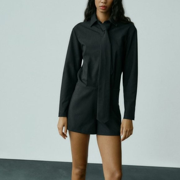 NWT PINSTRIPE TIE CLASSIC BLAZER JUMPSUIT - Picture 1 of 9